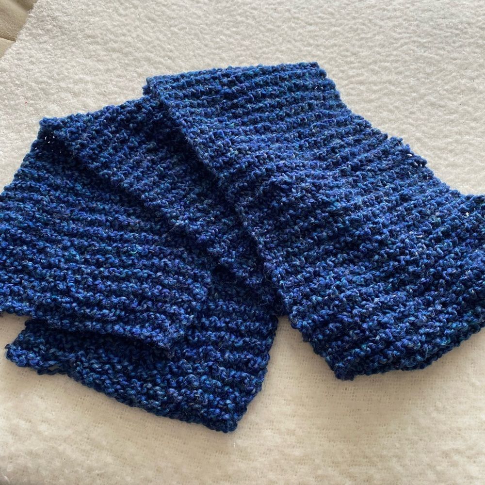 Hand Knit Blue Scarf!! - Picture 2 of 5